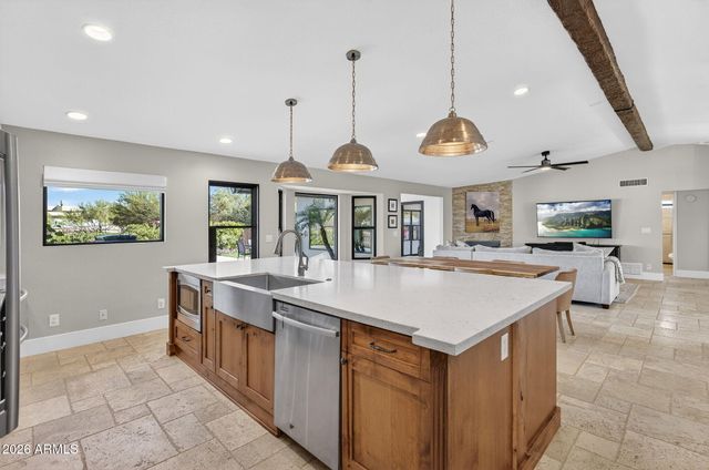 6316 E DIXILETA Drive, Cave Creek, AZ 85331