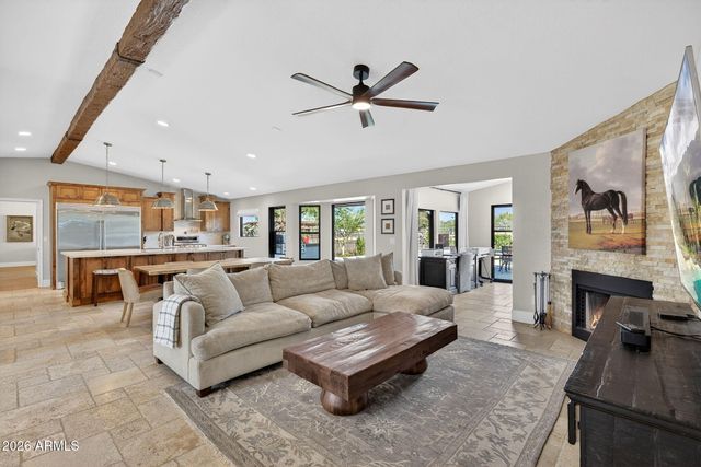 6316 E DIXILETA Drive, Cave Creek, AZ 85331