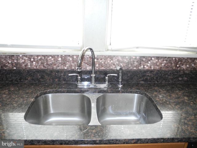 1048 POTOMAC ST S, Hagerstown, MD 21740