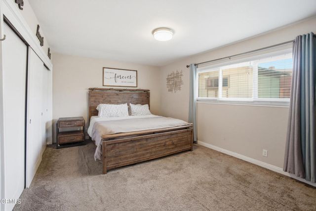 310 Foxglove Place, Oxnard, CA 93036