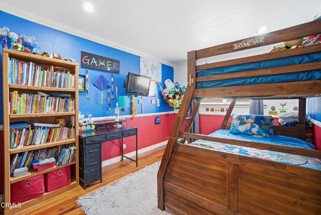 310 Foxglove Place, Oxnard, CA 93036