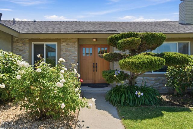 310 Foxglove Place, Oxnard, CA 93036