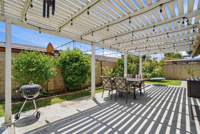 310 Foxglove Place, Oxnard, CA 93036