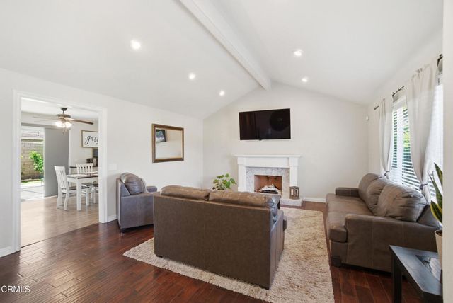 310 Foxglove Place, Oxnard, CA 93036