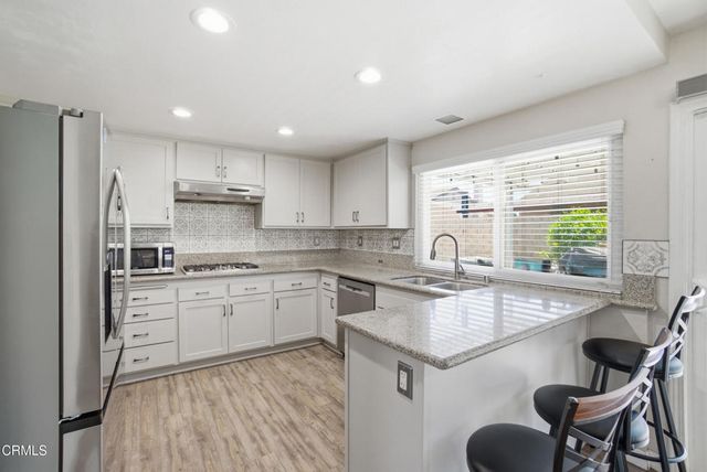 310 Foxglove Place, Oxnard, CA 93036