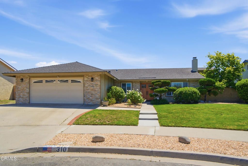 310 Foxglove Place, Oxnard, CA 93036