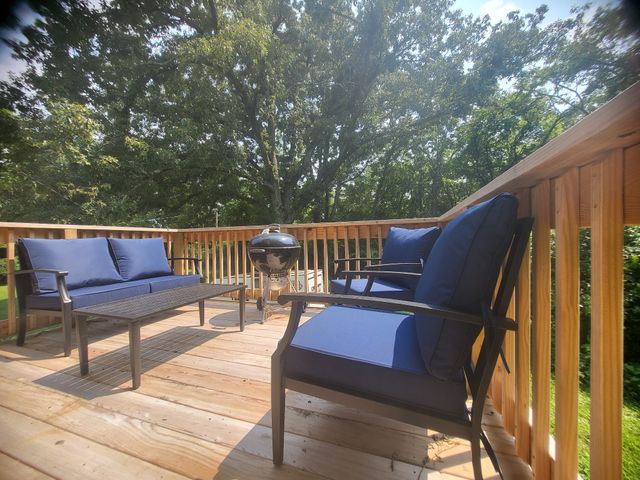 848 Iron Bridge Rd, Columbia, TN 38401
