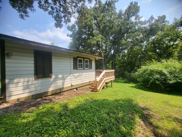 848 Iron Bridge Rd, Columbia, TN 38401