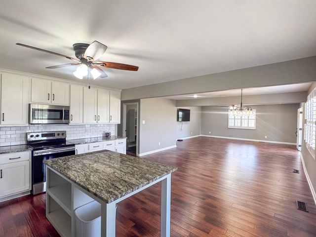 792 SMITH DR, Covington, TN 38019