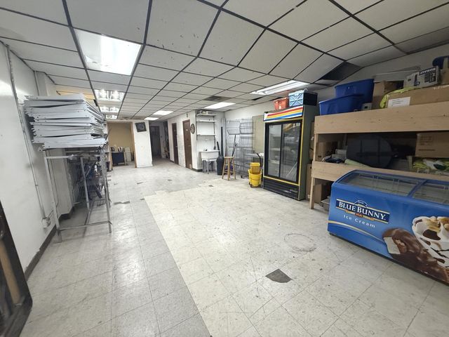 4017 W 63rd Street, Chicago, IL 60629