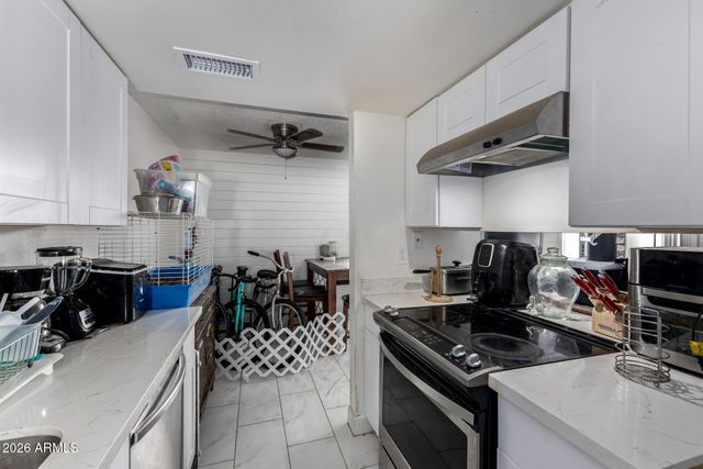 600 S DOBSON Road 88, Mesa, AZ 85202