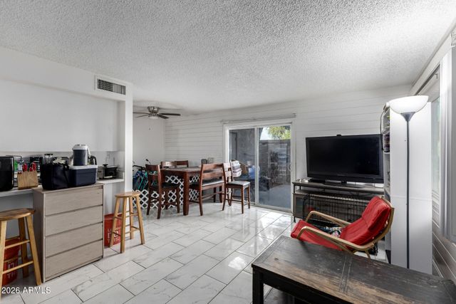 600 S DOBSON Road 88, Mesa, AZ 85202