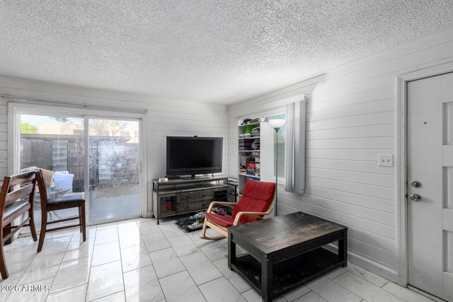 600 S DOBSON Road 88, Mesa, AZ 85202