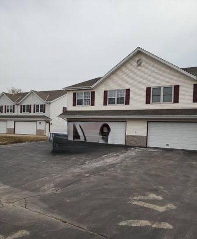 207 Nicholson AVENUE, South Milwaukee, WI 53172