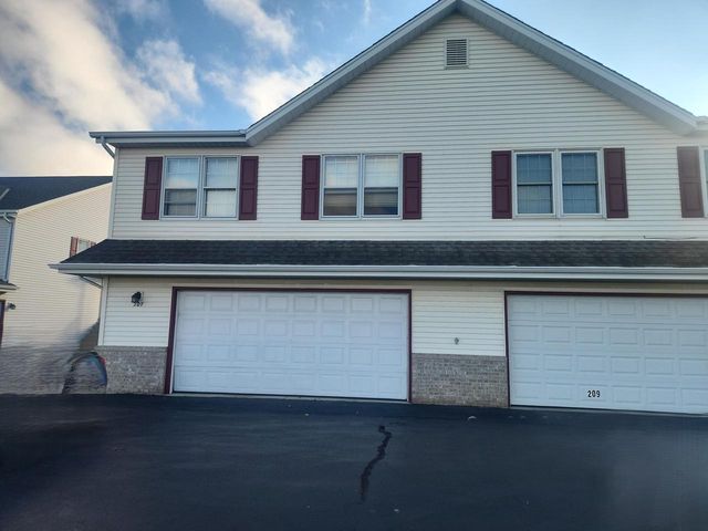 207 Nicholson AVENUE, South Milwaukee, WI 53172