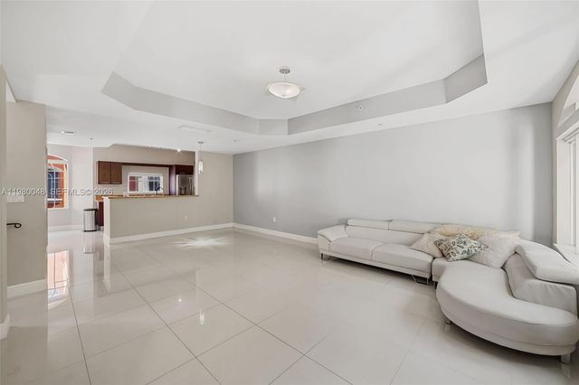 2729 NE 184th Ln 2729, Aventura, FL 33160