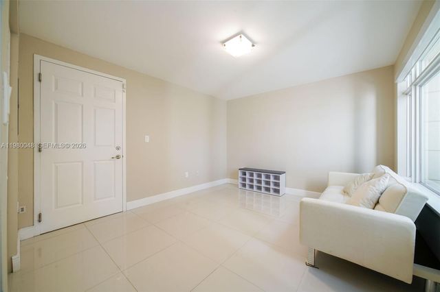 2729 NE 184th Ln 2729, Aventura, FL 33160