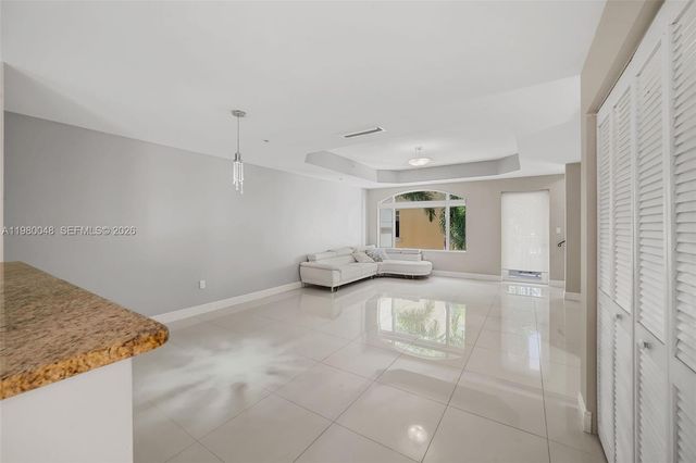 2729 NE 184th Ln 2729, Aventura, FL 33160