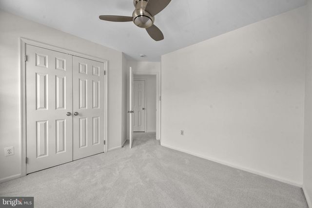 47697 WHIRLPOOL SQ, Sterling, VA 20165