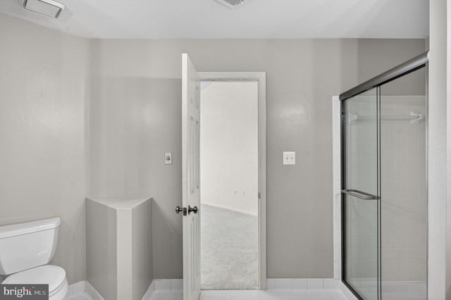 47697 WHIRLPOOL SQ, Sterling, VA 20165