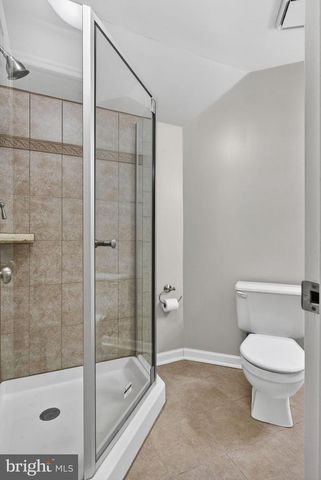 47697 WHIRLPOOL SQ, Sterling, VA 20165