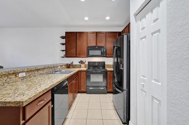 1226 SW 147th Terrace 1226, Pembroke Pines, FL 33027