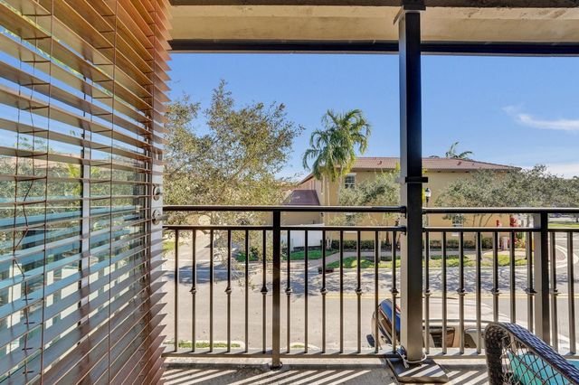 1226 SW 147th Terrace 1226, Pembroke Pines, FL 33027