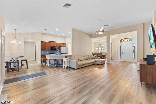 3225 NW 2nd PL, Cape Coral, FL 33993