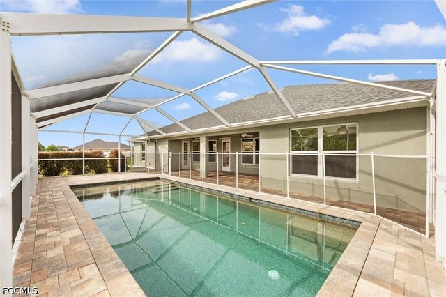 3225 NW 2nd PL, Cape Coral, FL 33993