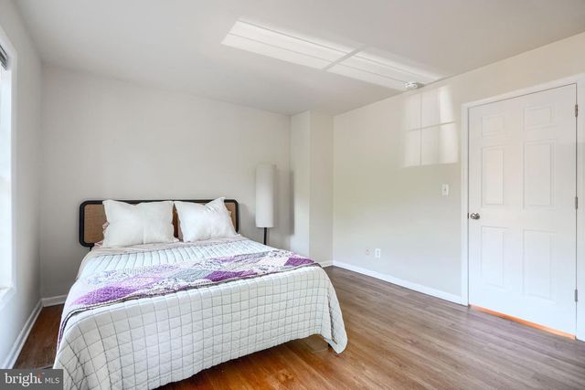 1057 W BARRE ST, Baltimore, MD 21230