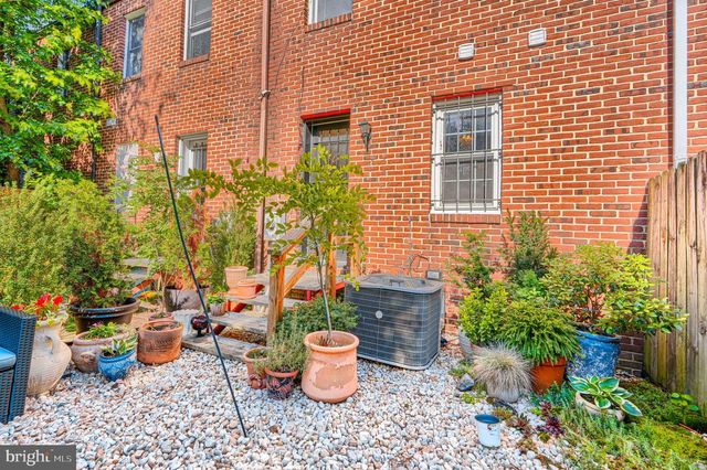 1057 W BARRE ST, Baltimore, MD 21230