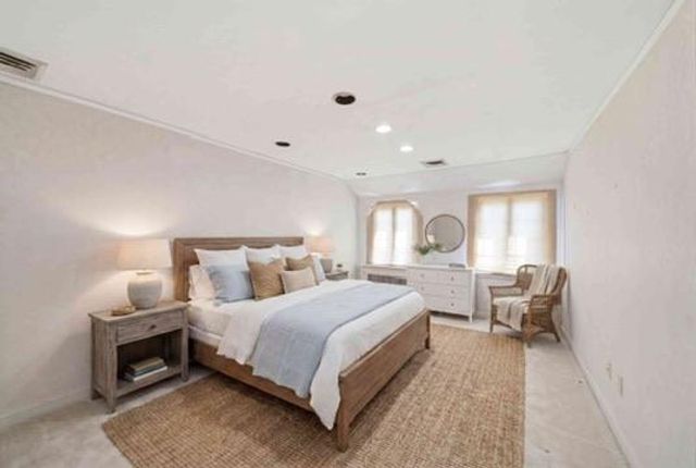 187 Beach 136th Street, New York City, NY 11694