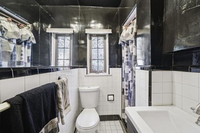 187 Beach 136th Street, New York City, NY 11694