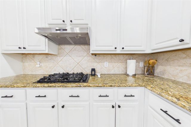17418 Granberry Gate Drive, Tomball, TX 77377