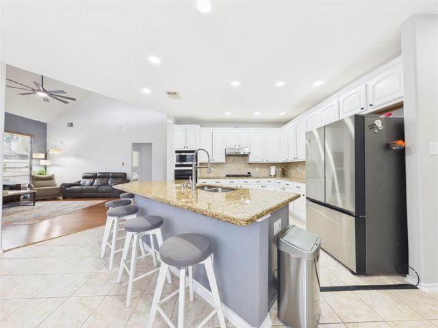 17418 Granberry Gate Drive, Tomball, TX 77377