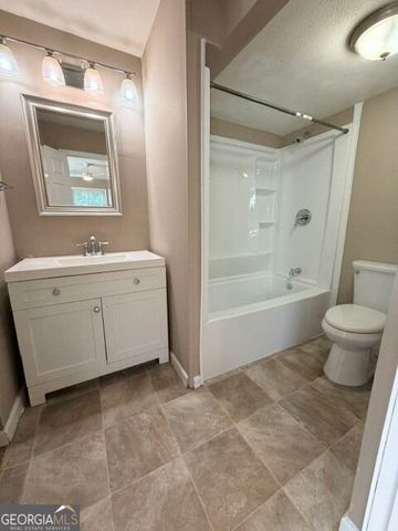 3097 Colonial Way P, Atlanta, GA 30341