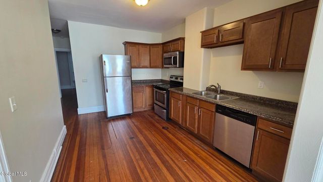 273 Western Avenue, Albany, NY 12203