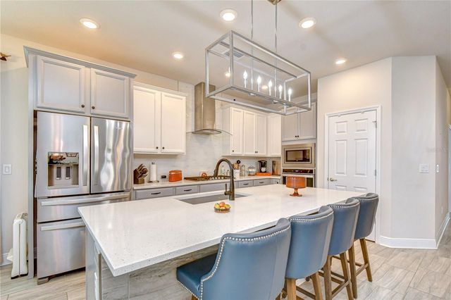 15371 CARAVAN AVENUE, Odessa, FL 33556