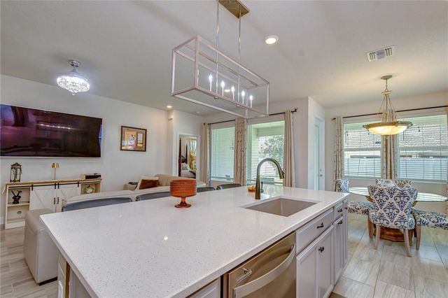 15371 CARAVAN AVENUE, Odessa, FL 33556