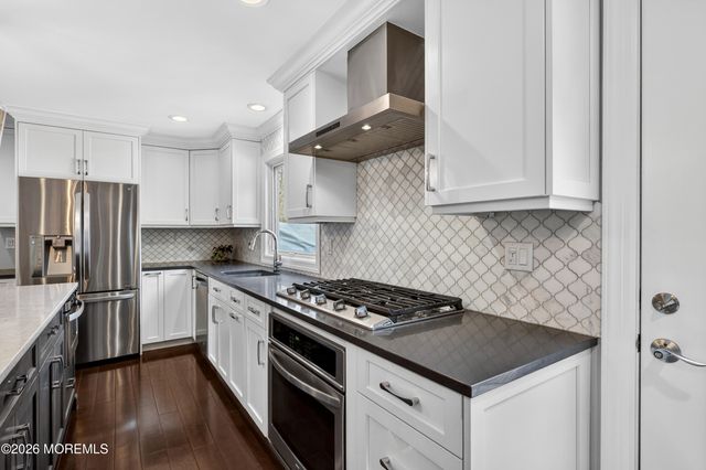 1910 Robin Hood Drive, Wall, NJ 07719