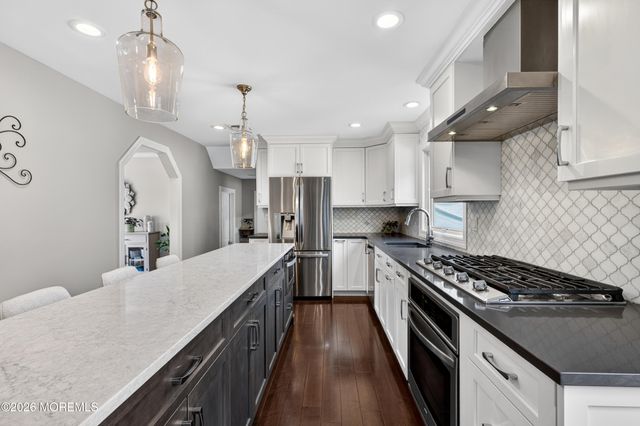 1910 Robin Hood Drive, Wall, NJ 07719