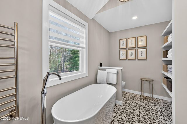 1910 Robin Hood Drive, Wall, NJ 07719
