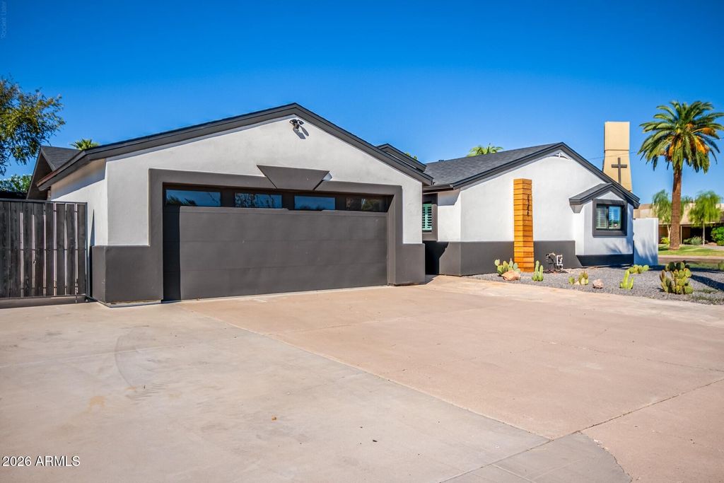 8346 E ROMA Avenue, Scottsdale, AZ 85251 — exterior
