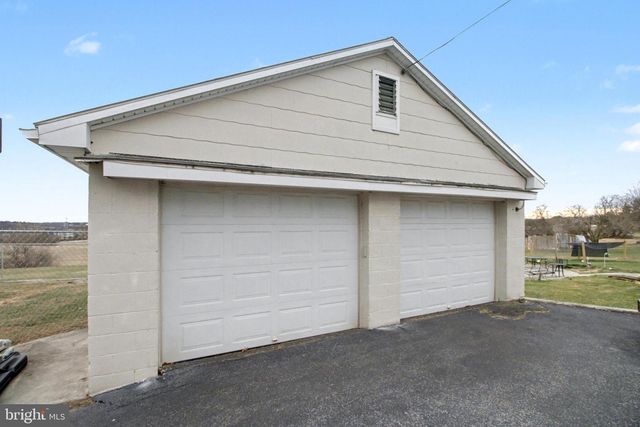 1310 GOLDENVILLE RD, Gettysburg, PA 17325