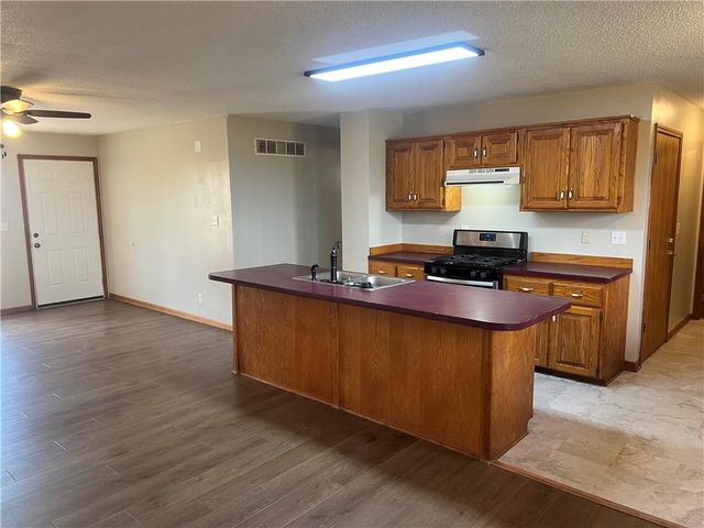 21414 155 Street, Pattonsburg, MO 64670