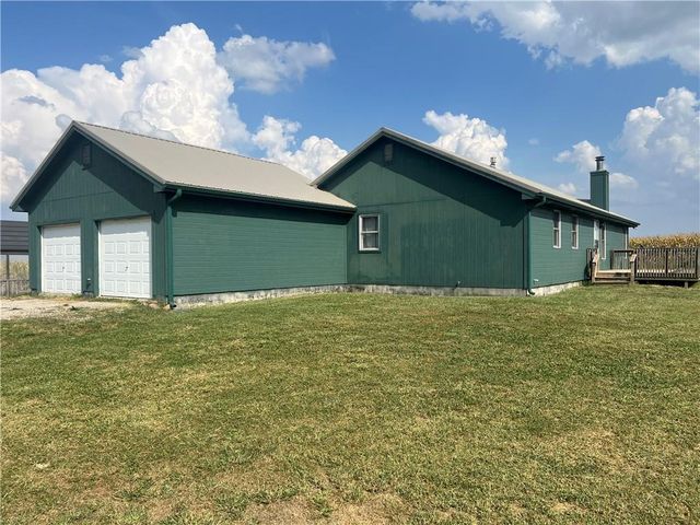 21414 155 Street, Pattonsburg, MO 64670