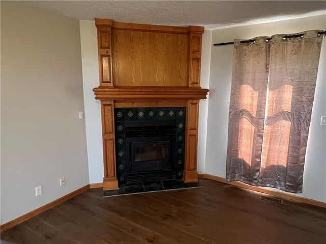 21414 155 Street, Pattonsburg, MO 64670