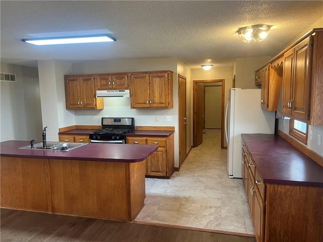 21414 155 Street, Pattonsburg, MO 64670