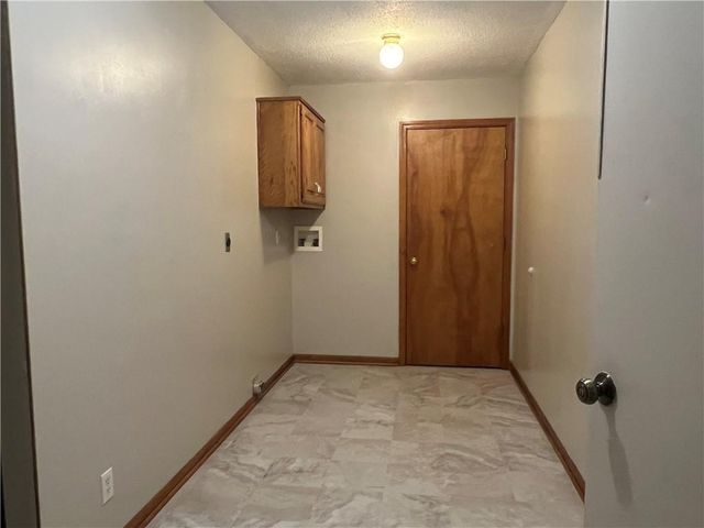 21414 155 Street, Pattonsburg, MO 64670