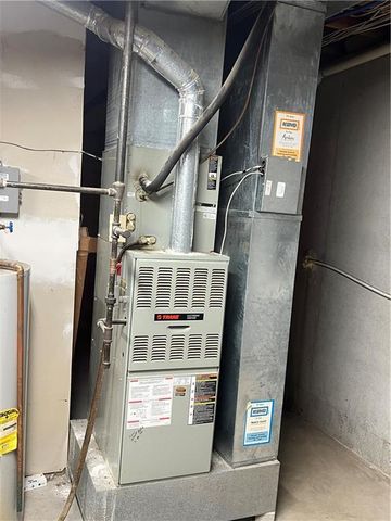 21414 155 Street, Pattonsburg, MO 64670